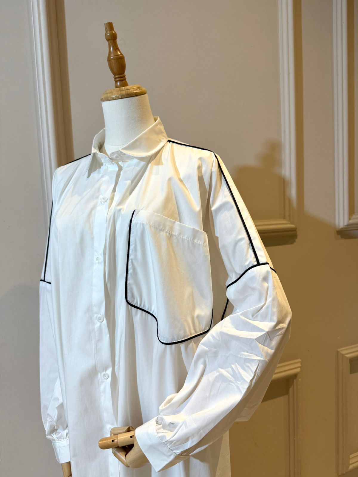 Chemise Longue Élégance – Chic & Confort au Quotidien